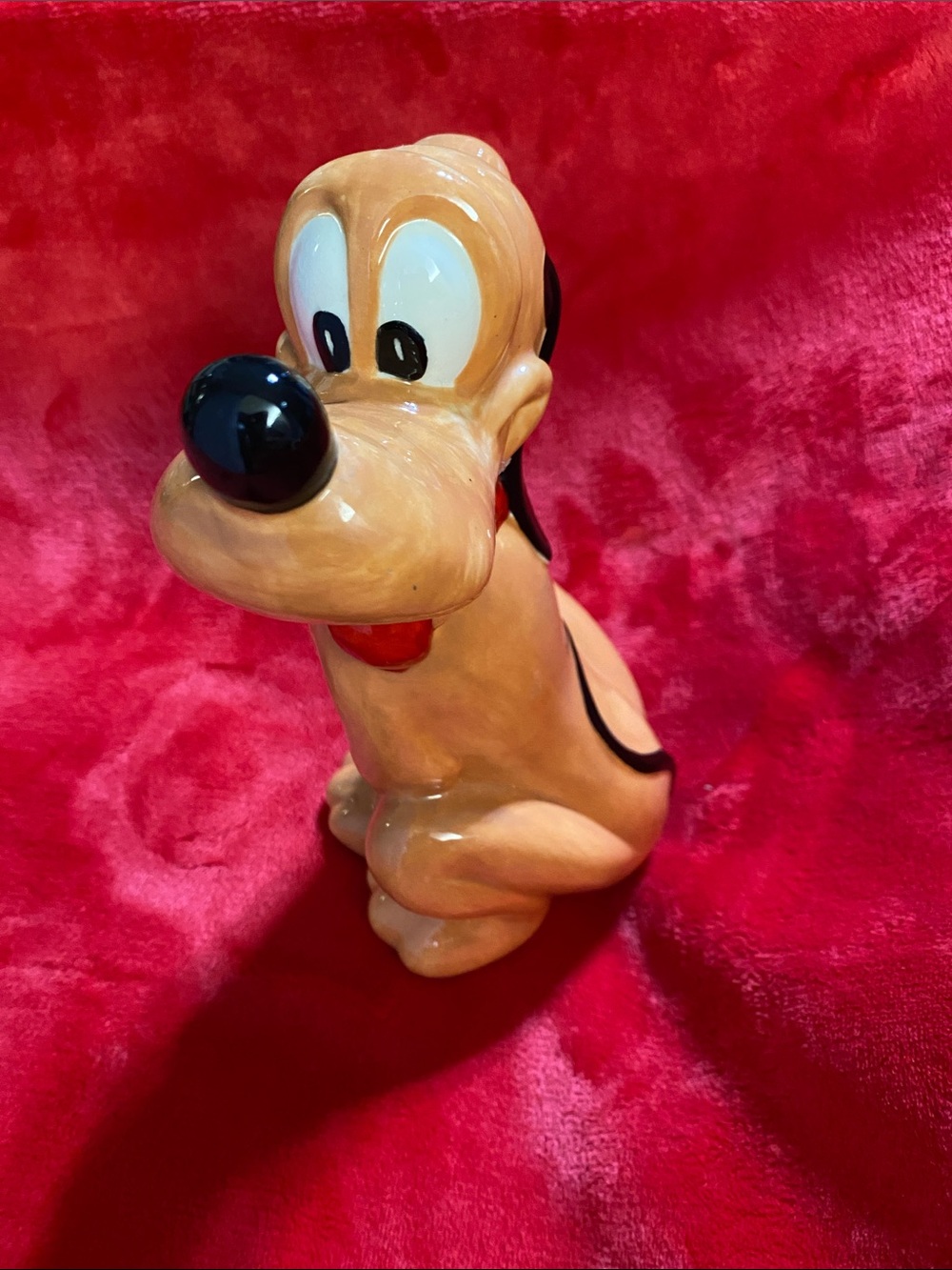 Pluto-Inspired Ceramic Dog Figurine - Peach